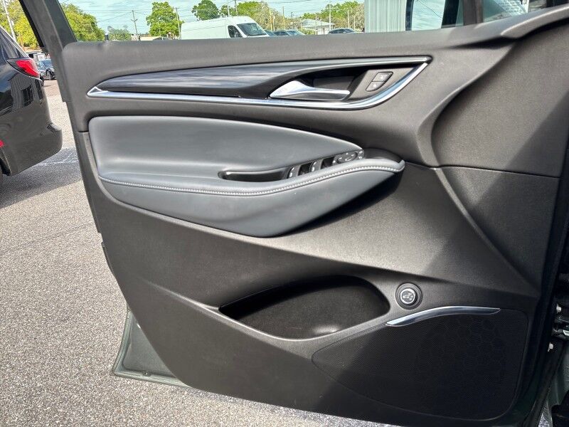 2022 Buick Enclave Essence Seffner FL