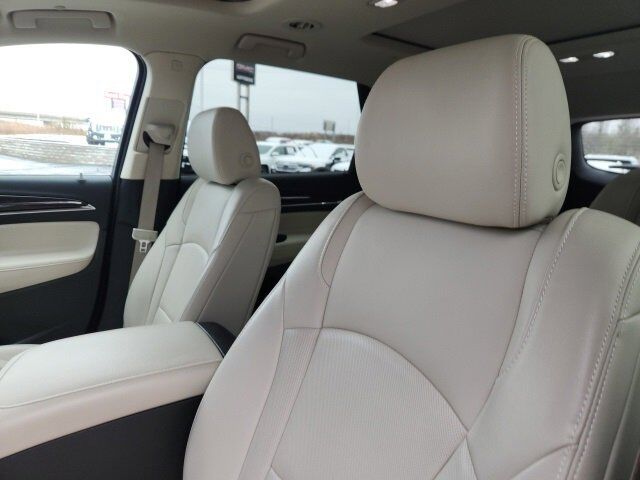 2022 Buick Enclave Essence Farmington MO