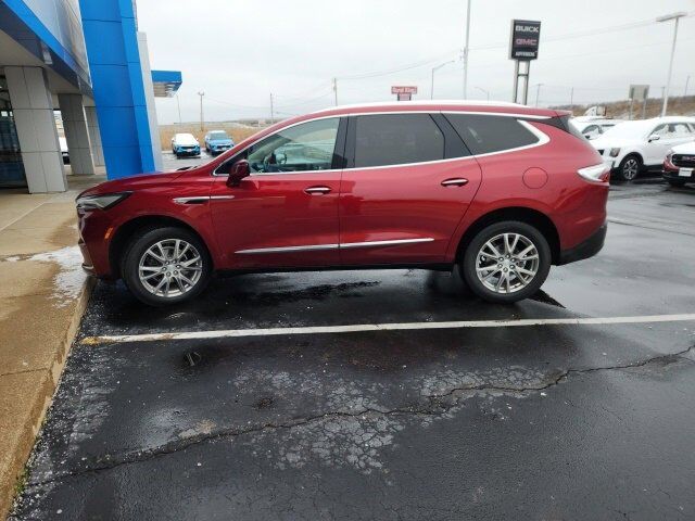 2022 Buick Enclave Essence Farmington MO