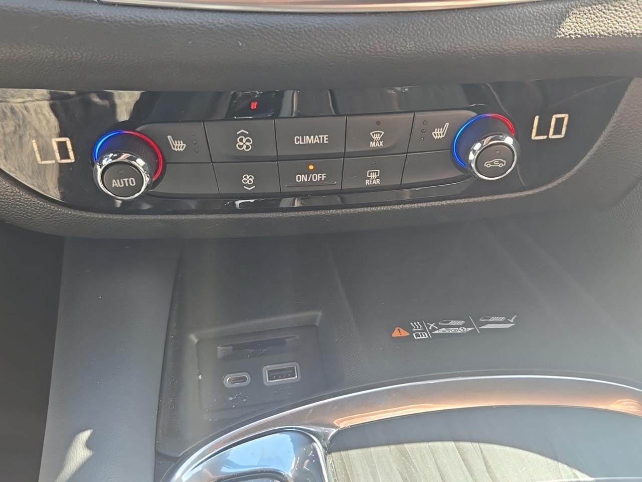 2022 Buick Enclave Essence Fredericksburg VA
