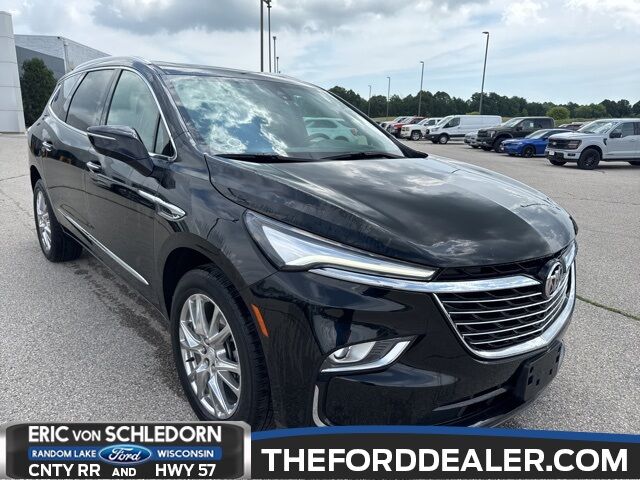 2022 Buick Enclave Premium Group Milwaukee WI