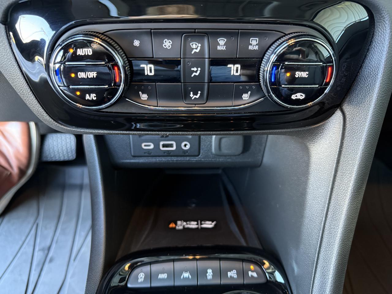 2022 Buick Encore GX Essence Knoxville TN