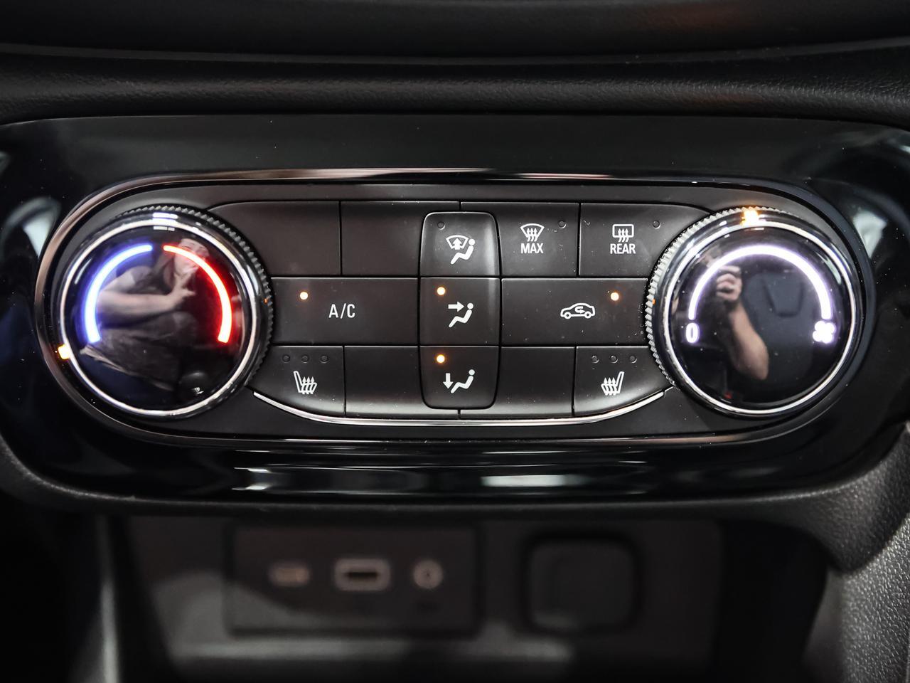 2022 Buick Encore GX Preferred photo 14