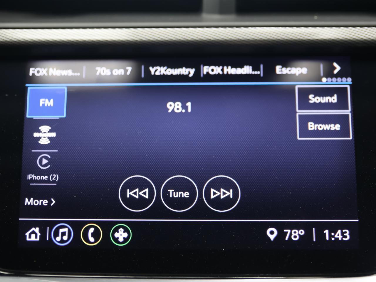 2022 Buick Encore GX Preferred photo 12