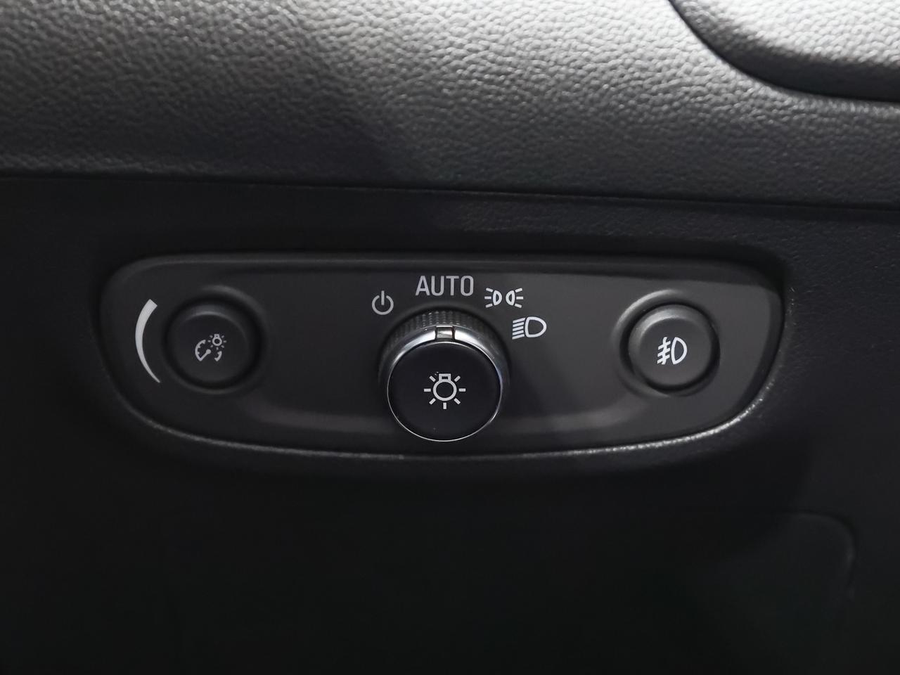 2022 Buick Encore GX Preferred photo 17