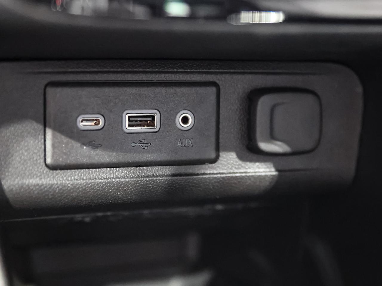 2022 Buick Encore GX Preferred photo 18