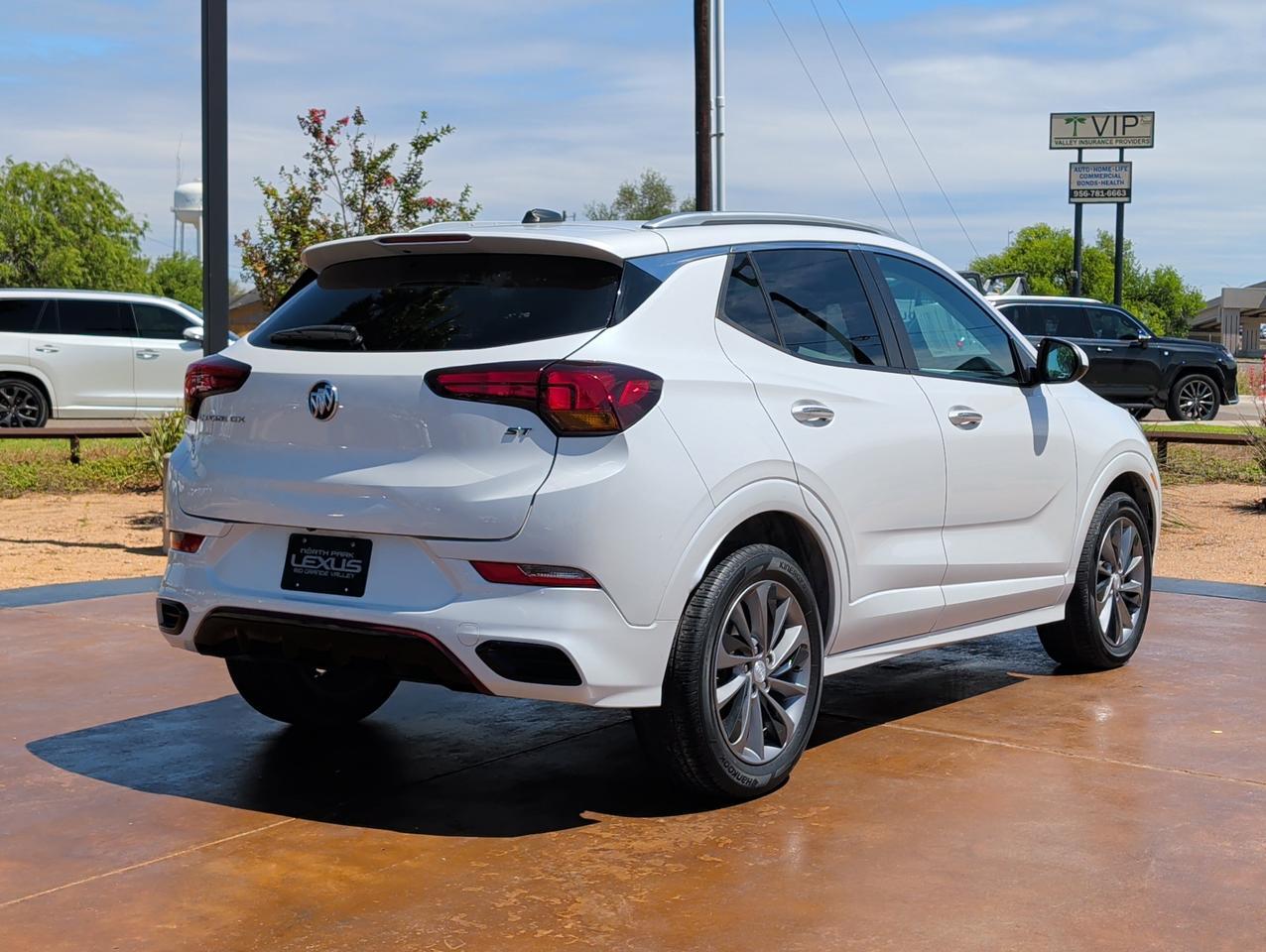 2022 Buick Encore GX Select