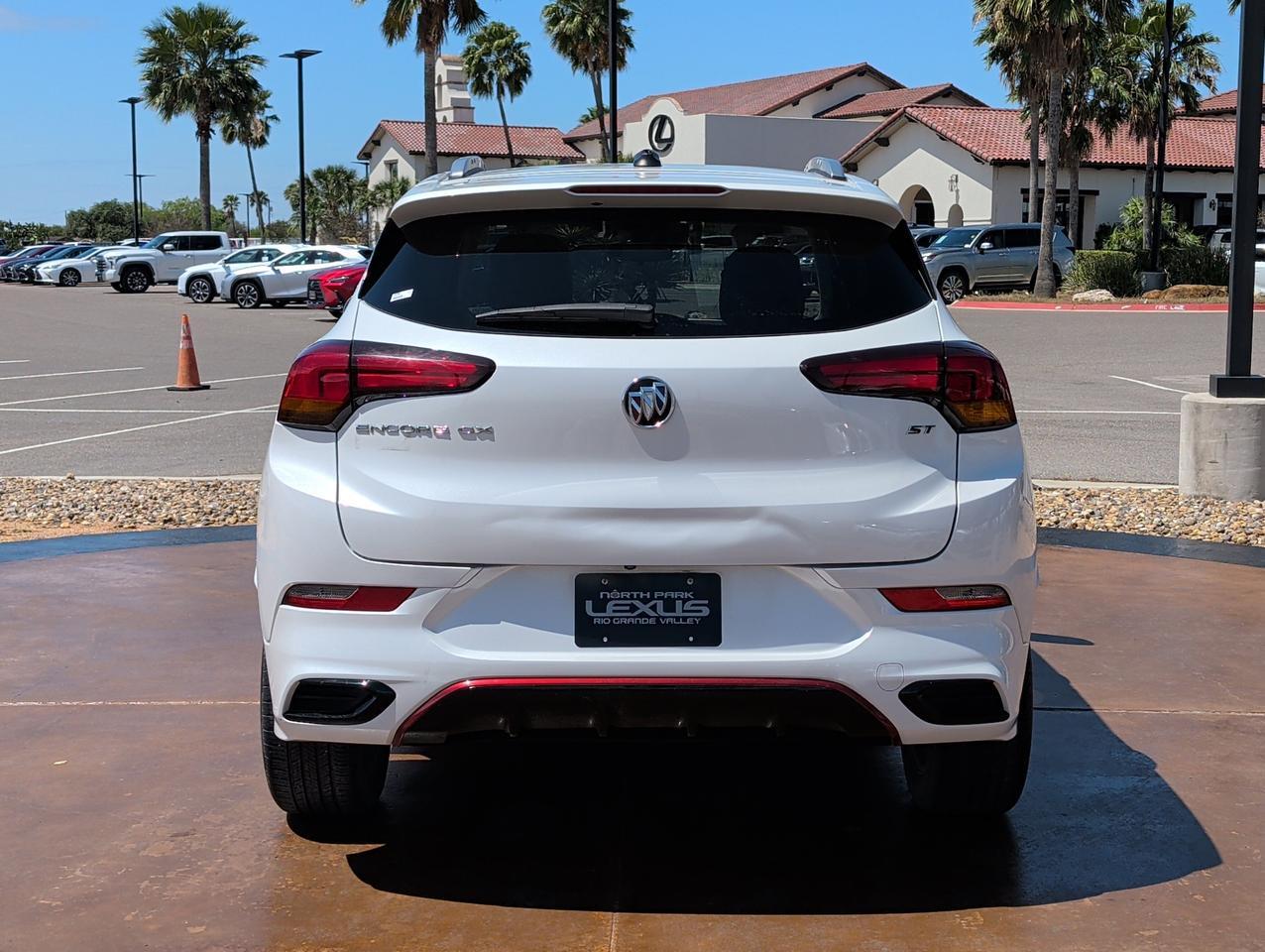 2022 Buick Encore GX Select