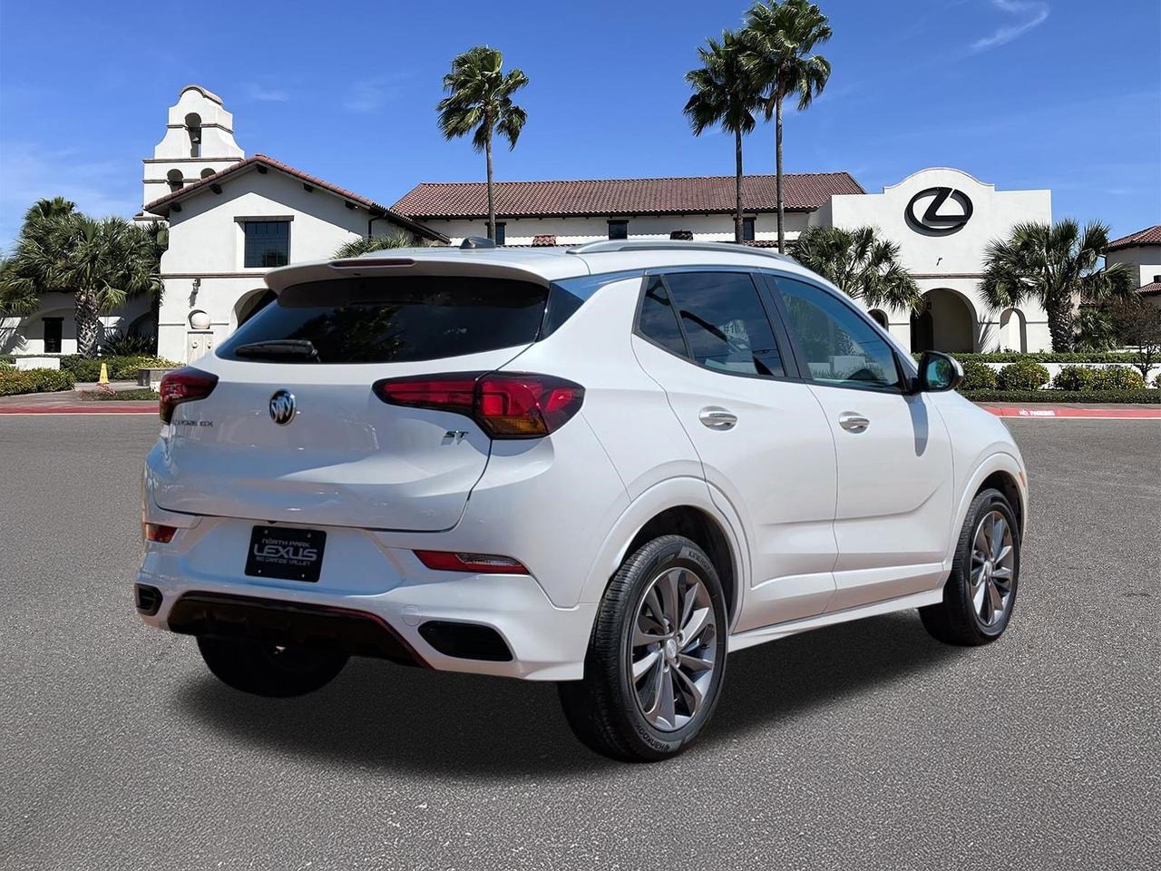 2022 Buick Encore GX Select