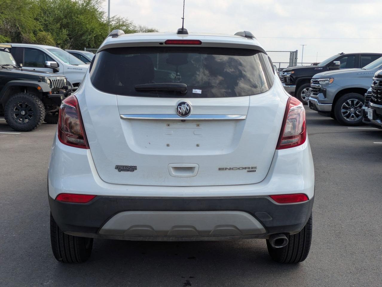 2022 Buick Encore Preferred Castroville TX