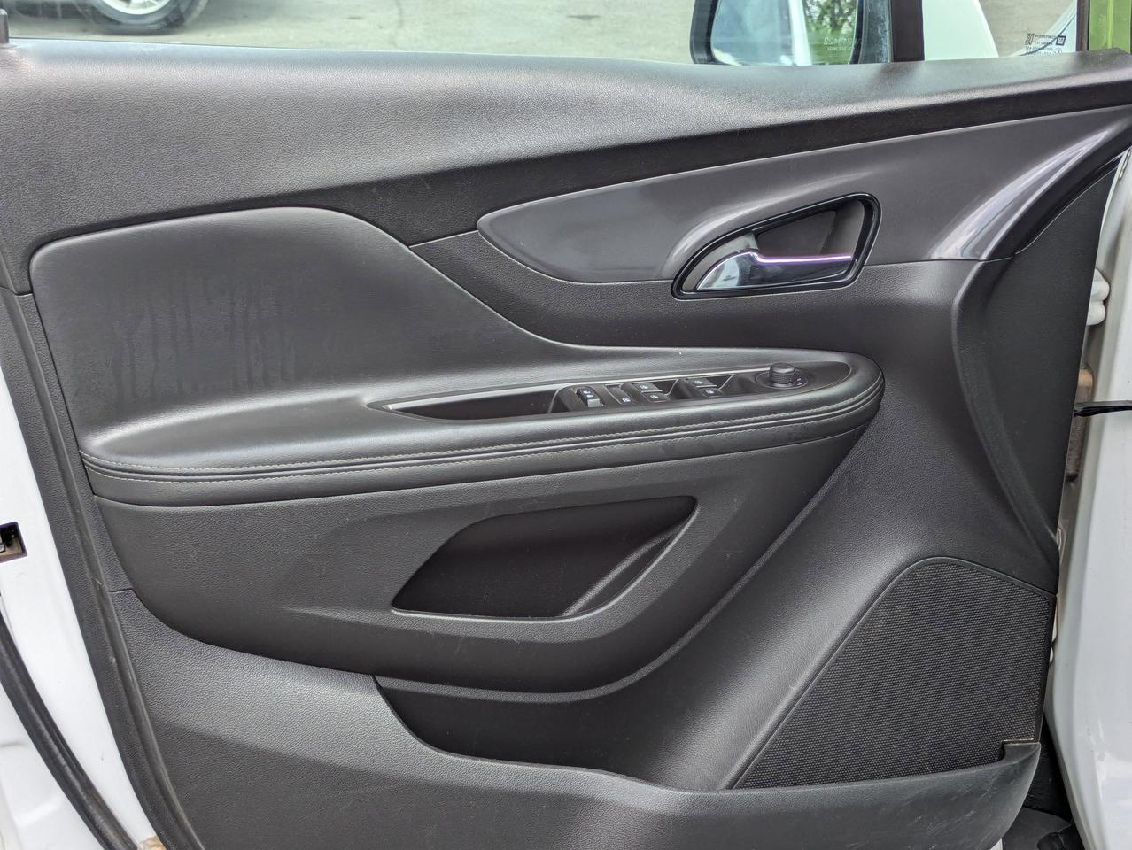 2022 Buick Encore Preferred Castroville TX