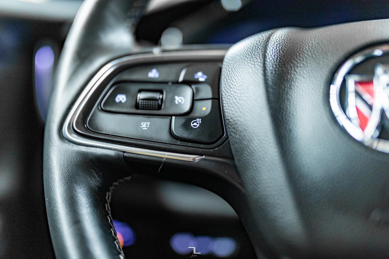 2022 Buick Envision AWD Essence Leather Nav BCam Red Deer AB