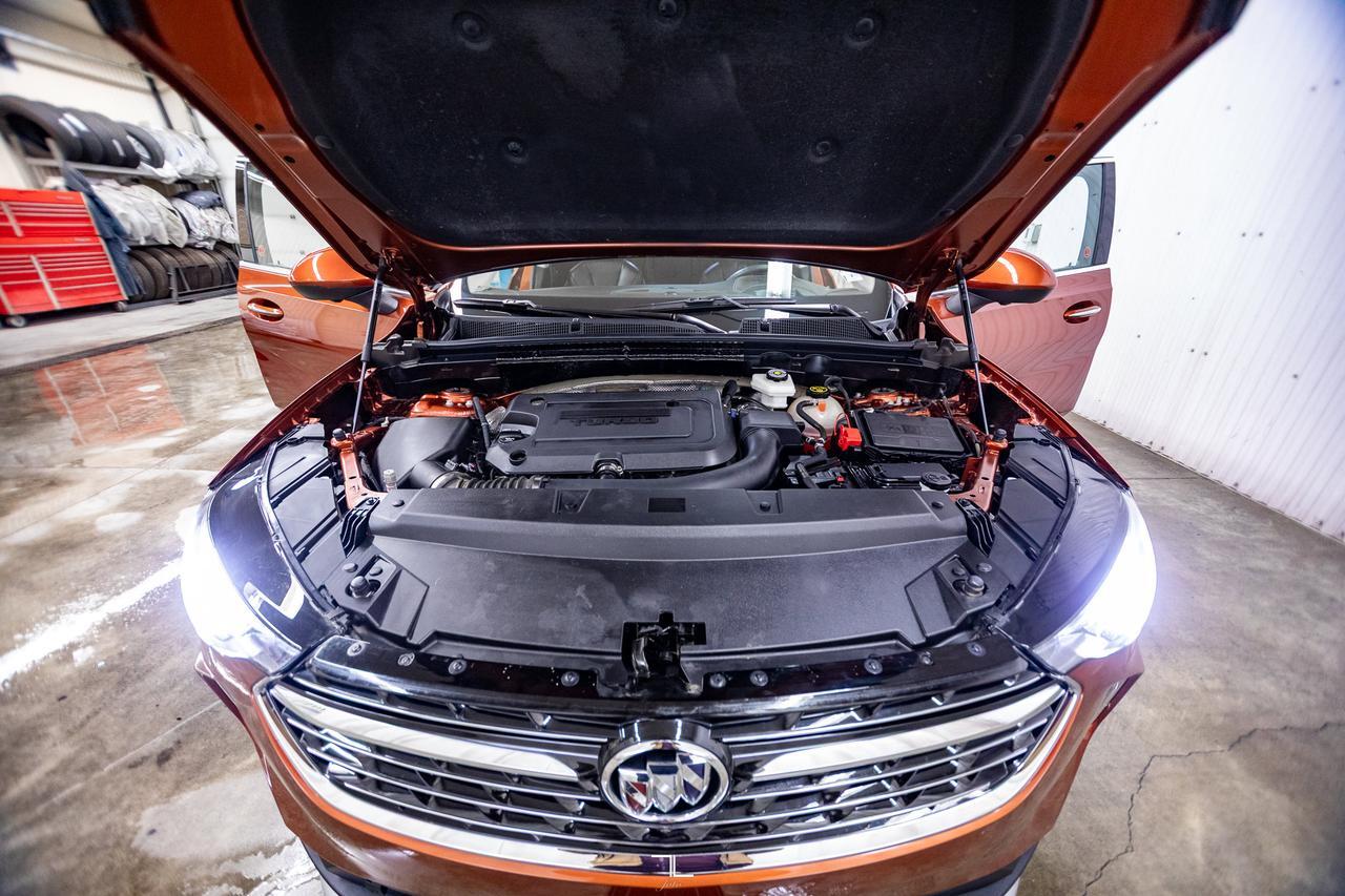 2022 Buick Envision AWD Essence Leather Nav BCam Red Deer AB