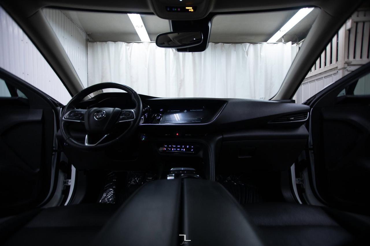 2022 Buick Envision AWD Essence Leather Roof BCam Red Deer AB