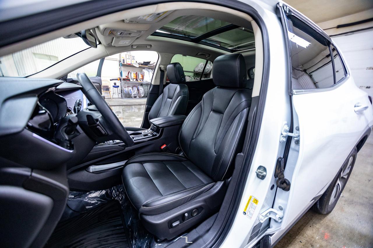 2022 Buick Envision AWD Essence Leather Roof BCam Red Deer AB