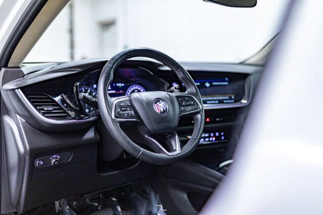 2022 Buick Envision AWD Essence Leather Roof BCam Red Deer AB