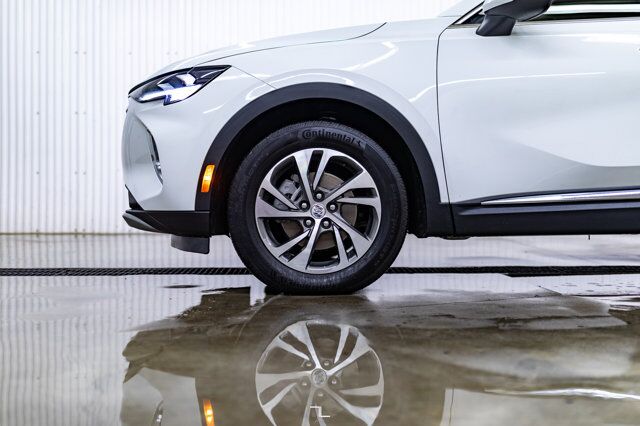 2022 Buick Envision AWD Essence Leather Roof BCam Red Deer AB