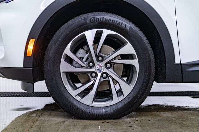 2022 Buick Envision AWD Essence Leather Roof BCam Red Deer AB