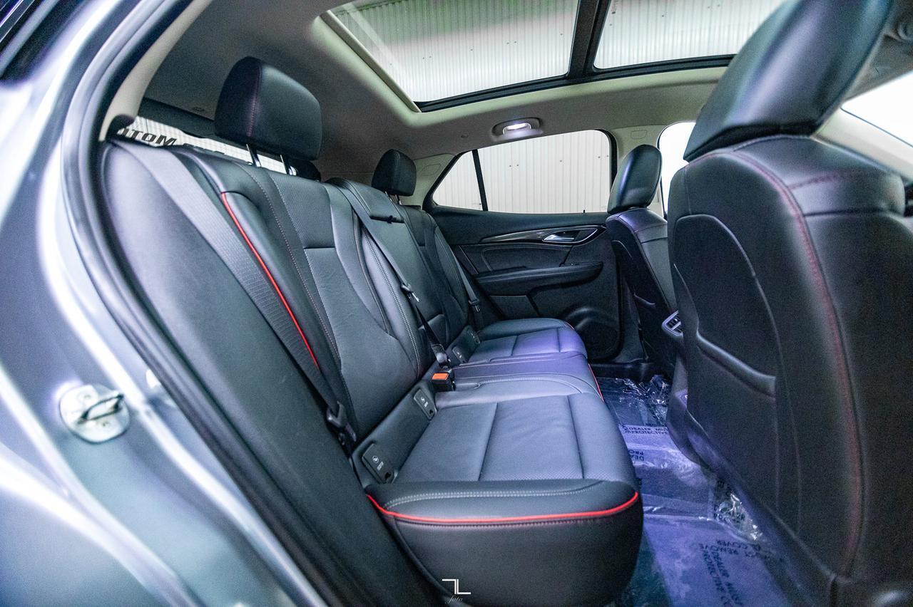 2022 Buick Envision AWD ST Essence Leather Roof Nav BCam Red Deer AB