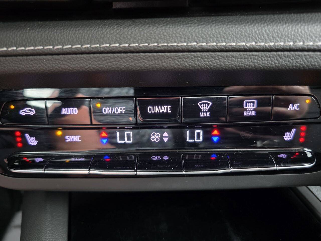 2022 Buick Envision Essence AWD 4dr Crossover Eldridge IA