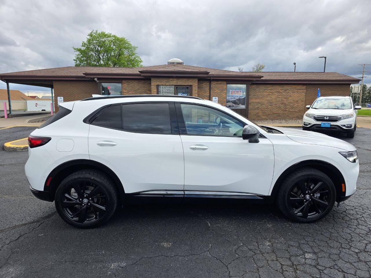 2022 Buick Envision Essence AWD 4dr Crossover Eldridge IA