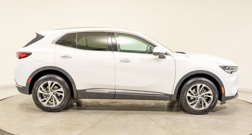 2022 Buick Envision Essence Akron OH