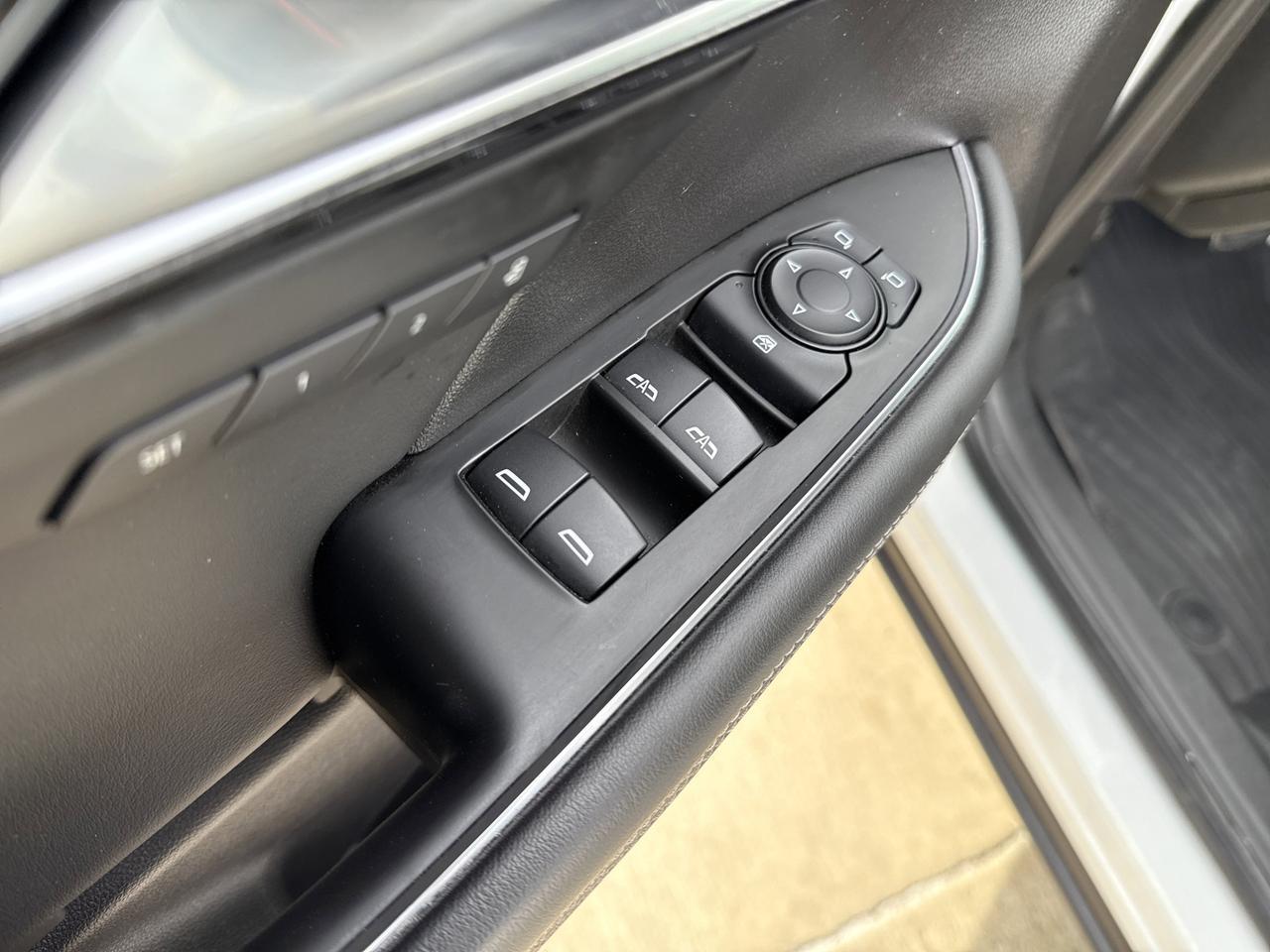 2022 Buick Envision Essence San Antonio TX