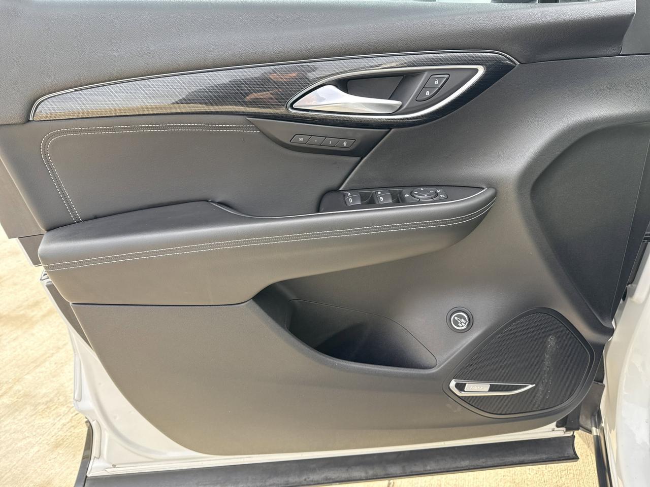 2022 Buick Envision Essence San Antonio TX