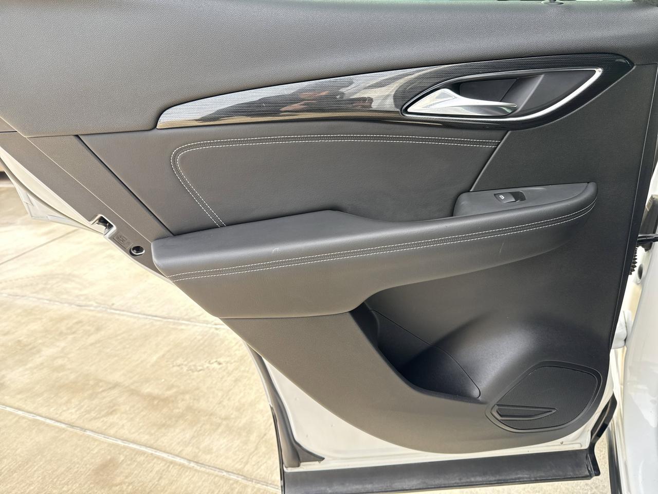 2022 Buick Envision Essence San Antonio TX