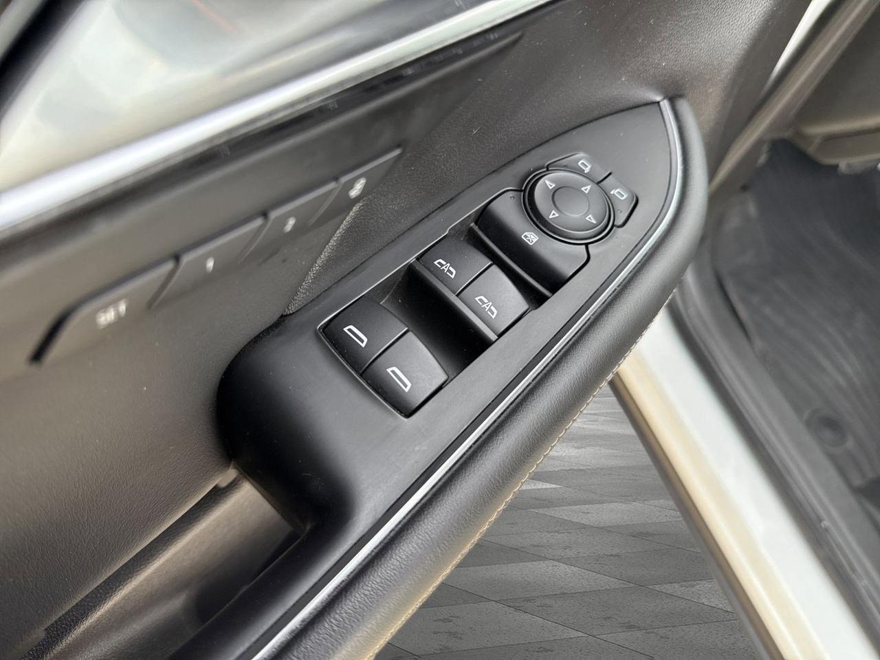 2022 Buick Envision Essence San Antonio TX