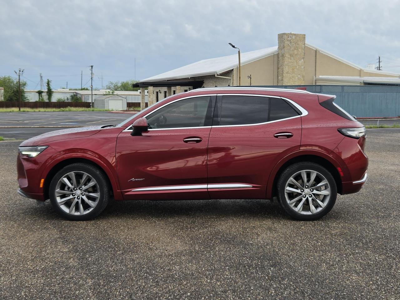 2022 Buick Envision FWD 4dr Avenir Beeville TX