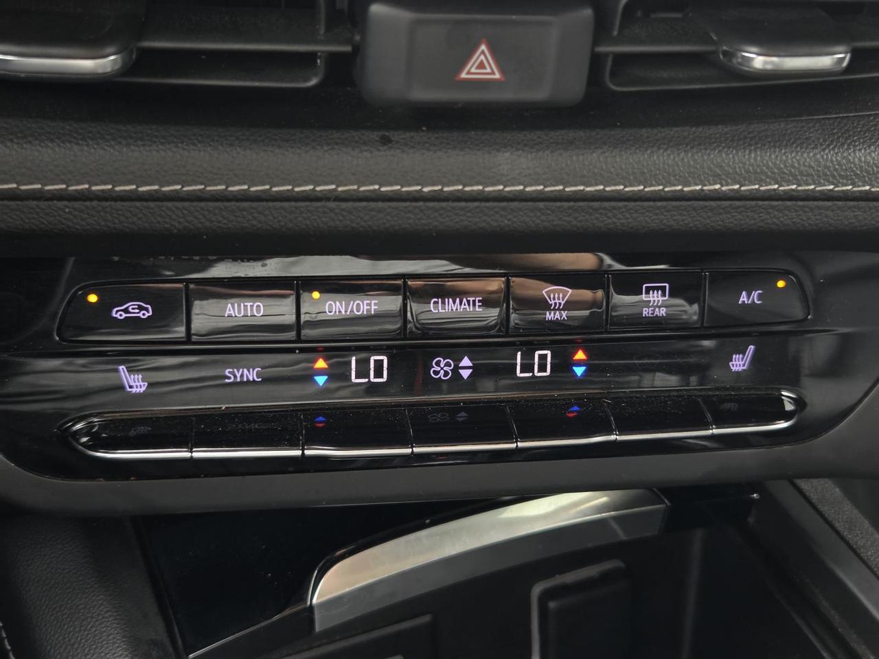 2022 Buick Envision FWD 4dr Essence Beeville TX