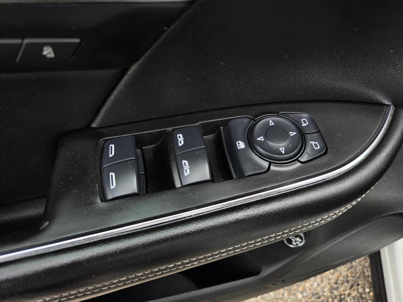 2022 Buick Envision FWD 4dr Essence Beeville TX