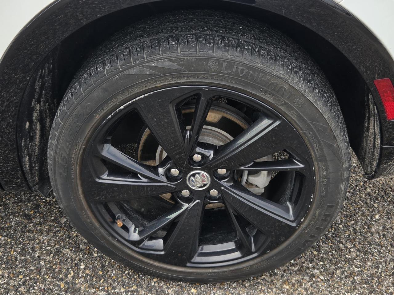 2022 Buick Envision FWD 4dr Essence Beeville TX