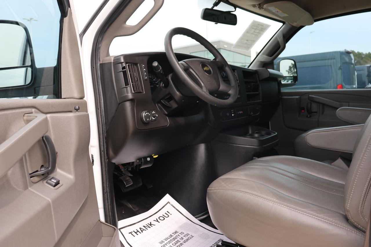 2022 CHEVROLET EXPRESS G2500 Houston TX