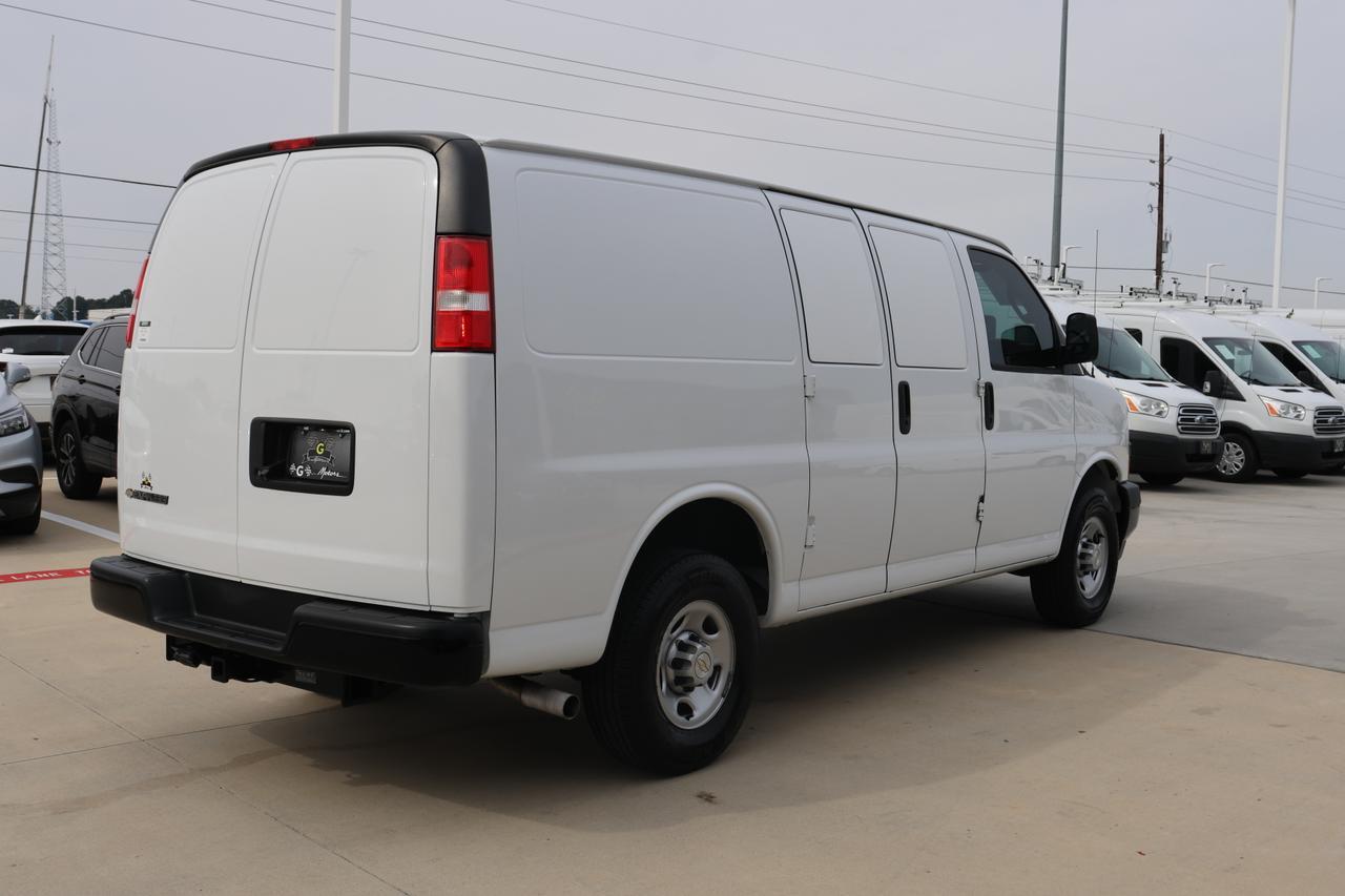 2022 CHEVROLET EXPRESS G2500 Houston TX