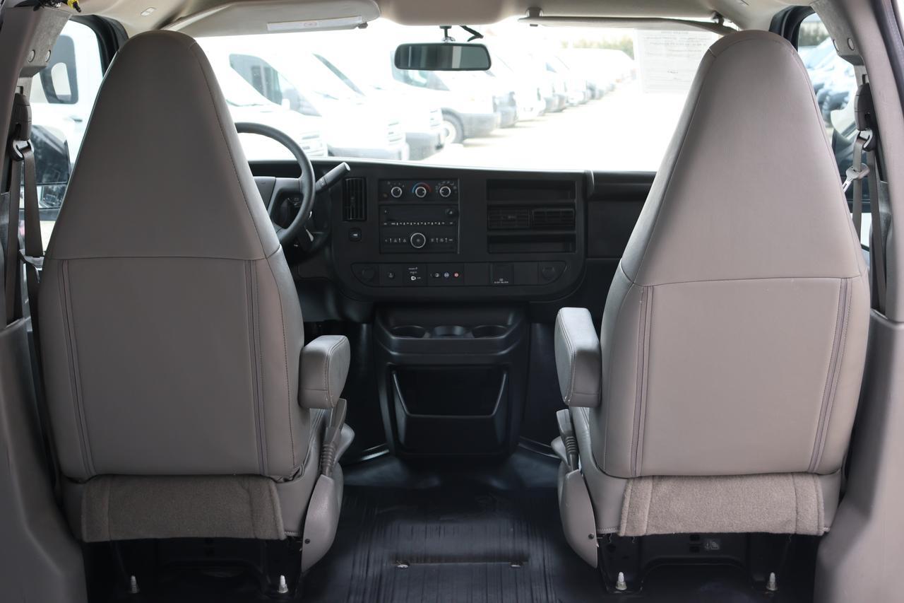 2022 CHEVROLET EXPRESS G2500 Houston TX