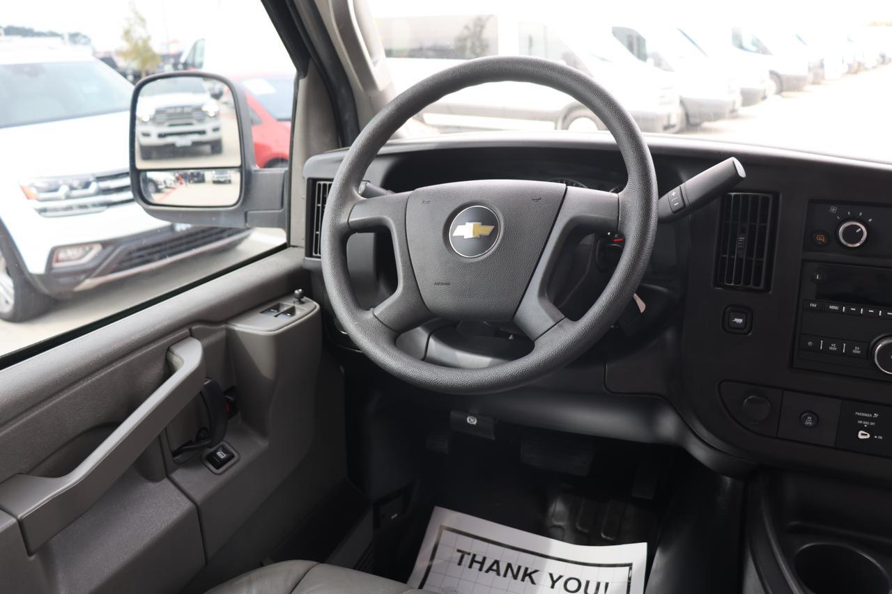 2022 CHEVROLET EXPRESS G2500 Houston TX