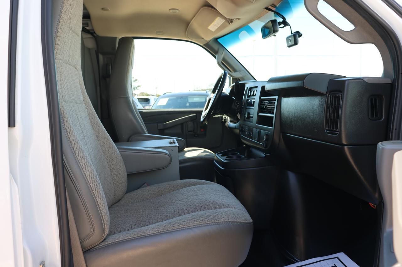 2022 CHEVROLET EXPRESS G2500 Houston TX