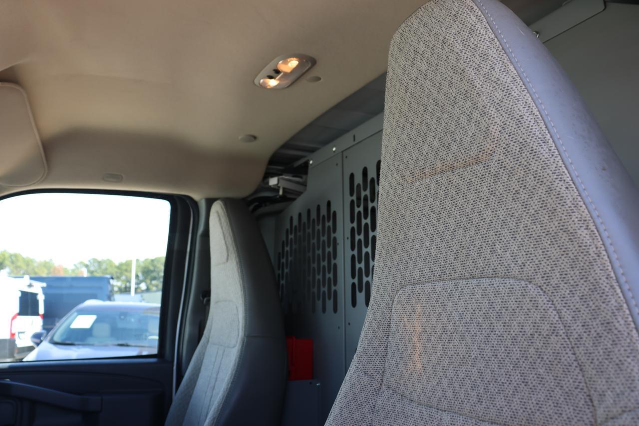 2022 CHEVROLET EXPRESS G2500 Houston TX