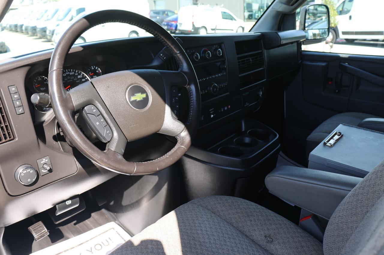 2022 CHEVROLET EXPRESS G2500 Houston TX