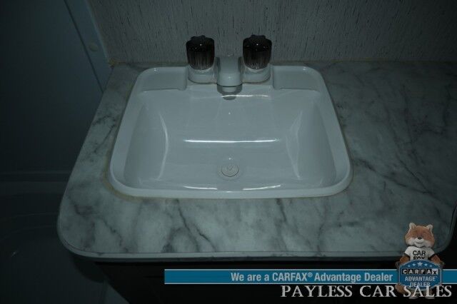 2022 COLEMAN Lantern 295QB Sleeps 8 Anchorage AK