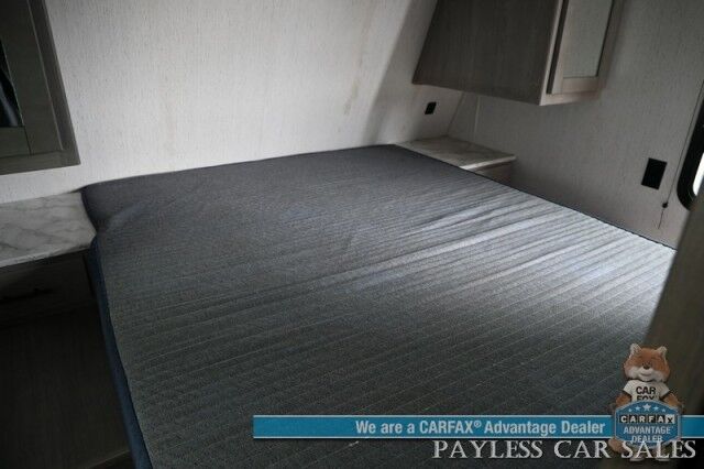 2022 COLEMAN Lantern 295QB Sleeps 8 Anchorage AK