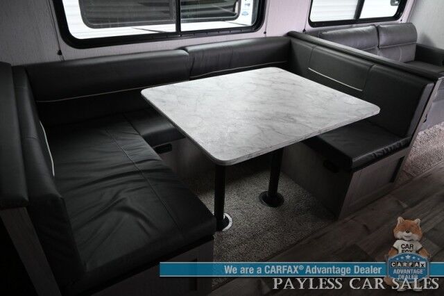 2022 COLEMAN Lantern 295QB Sleeps 8 Anchorage AK