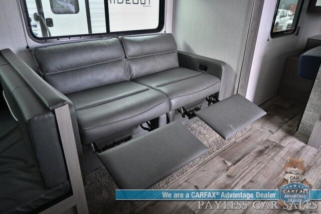 2022 COLEMAN Lantern 295QB Sleeps 8 Anchorage AK
