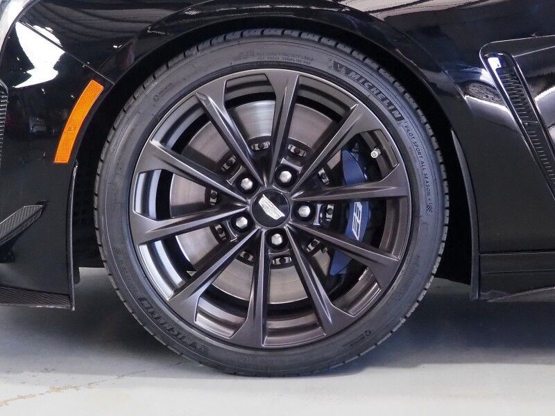 2022 Cadillac CT4-V Blackwing *HEADS-UP DISPLAY, NAVIGATION, ADAPTIVE CRUISE, SAFETY ALERTS, COLOR TOUCHSCREEN, MOONROOF, LEATHER, CLIMATE/MASSAGE SEATS, HEATED STEERING, REMOTE START, PERFORMANCE DATA RECORDER, AKG AUDIO, WIRELESS CHARGING Round Rock TX