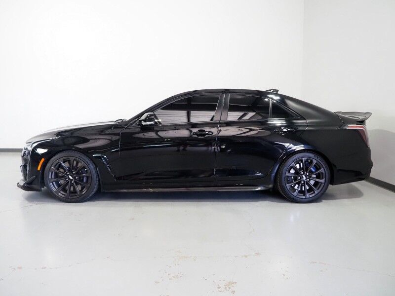 2022 Cadillac CT4-V Blackwing *HEADS-UP DISPLAY, NAVIGATION, ADAPTIVE CRUISE, SAFETY ALERTS, COLOR TOUCHSCREEN, MOONROOF, LEATHER, CLIMATE/MASSAGE SEATS, HEATED STEERING, REMOTE START, PERFORMANCE DATA RECORDER, AKG AUDIO, WIRELESS CHARGING Round Rock TX