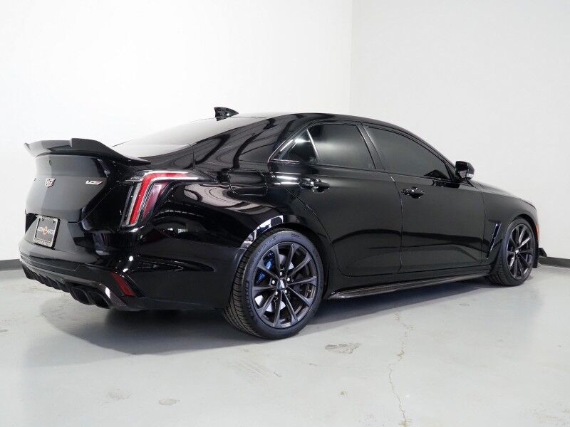 2022 Cadillac CT4-V Blackwing *HEADS-UP DISPLAY, NAVIGATION, ADAPTIVE CRUISE, SAFETY ALERTS, COLOR TOUCHSCREEN, MOONROOF, LEATHER, CLIMATE/MASSAGE SEATS, HEATED STEERING, REMOTE START, PERFORMANCE DATA RECORDER, AKG AUDIO, WIRELESS CHARGING Round Rock TX