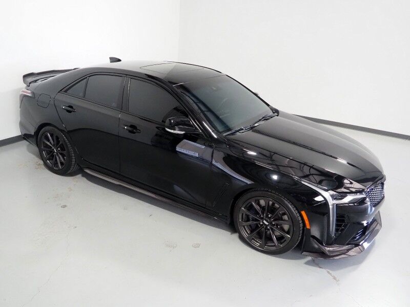 2022 Cadillac CT4-V Blackwing *HEADS-UP DISPLAY, NAVIGATION, ADAPTIVE CRUISE, SAFETY ALERTS, COLOR TOUCHSCREEN, MOONROOF, LEATHER, CLIMATE/MASSAGE SEATS, HEATED STEERING, REMOTE START, PERFORMANCE DATA RECORDER, AKG AUDIO, WIRELESS CHARGING Round Rock TX