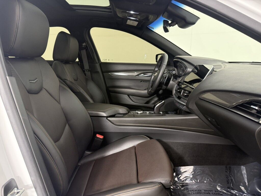 2022 Cadillac CT5 4dr Sdn Sport Maumee OH